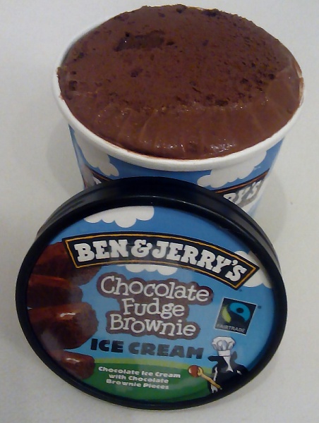 Klicken Sie auf die Grafik für eine größere Ansicht 

Name:	Ben Jerrys Choclate Fudge Brownie Ice Cream.jpg 
Hits:	1403 
Größe:	283,5 KB 
ID:	52129