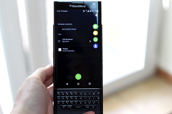 Klicken Sie auf die Grafik für eine größere Ansicht 

Name:	blackberry-handy-2021.jpg 
Hits:	982 
Größe:	158,9 KB 
ID:	55919