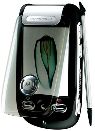 Motorola Ming A1680: Klapp-Handy mit transparenter Schutzklappe