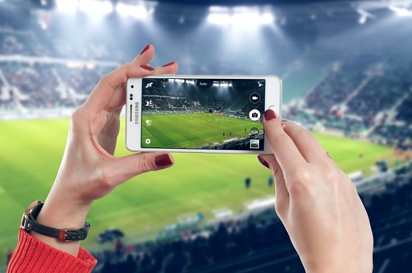 Smartphones aus China: Sport wird zunehmend als Werbeträger genutzt